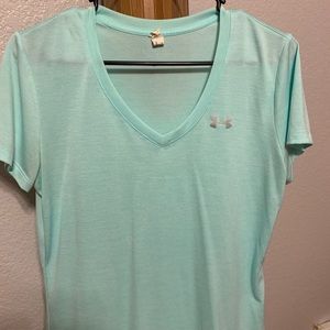 Under Armour heat gear women’s shirt